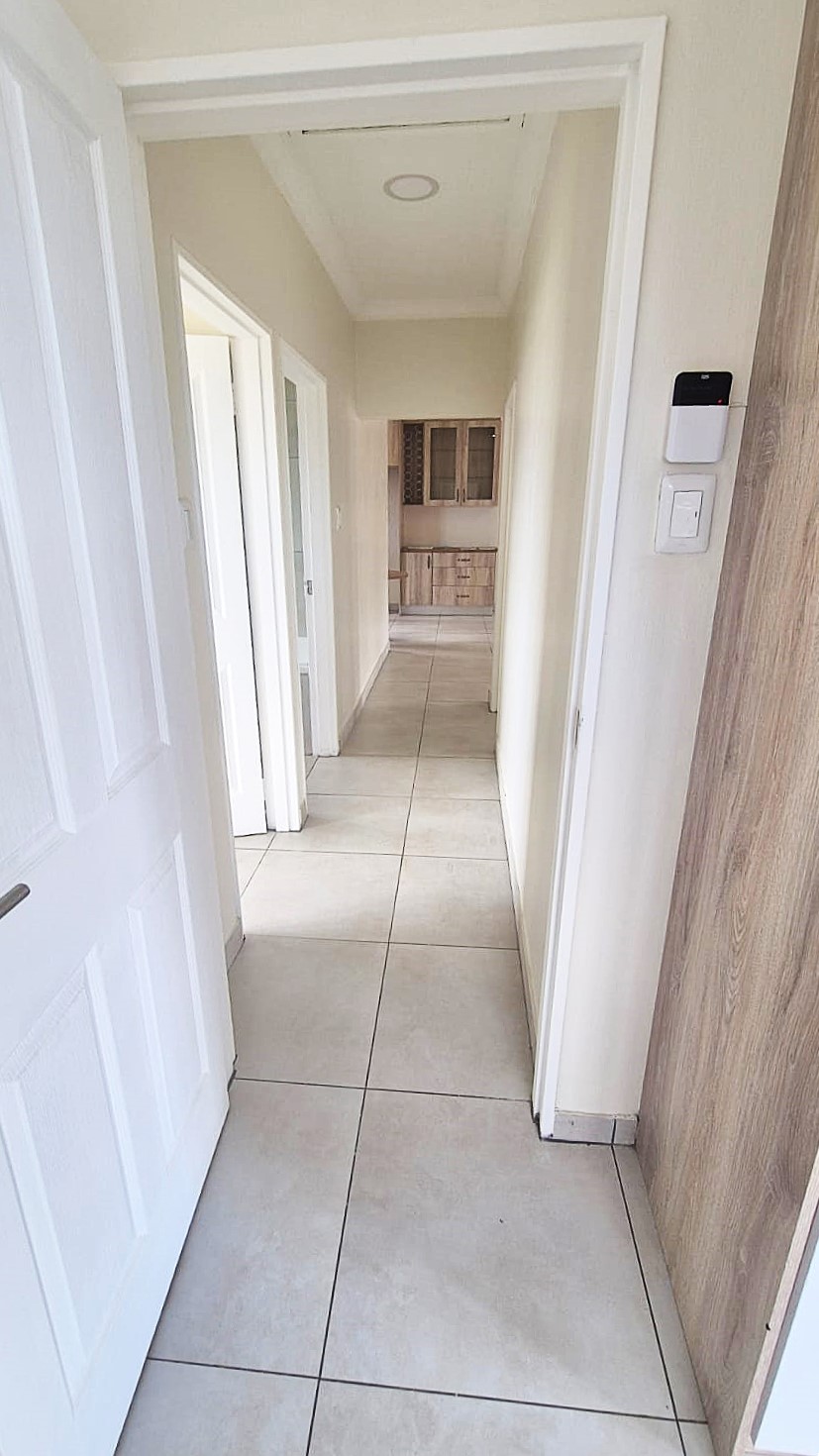 3 Bedroom Property for Sale in Wavecrest Eastern Cape